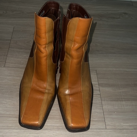 Diba True Boots - Picture 2 of 3